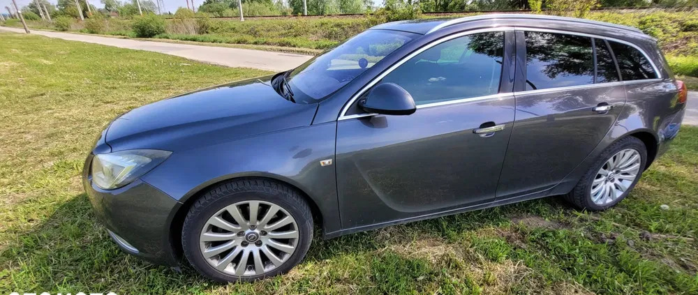 samochody osobowe Opel Insignia cena 28500 przebieg: 272670, rok produkcji 2010 z Oświęcim